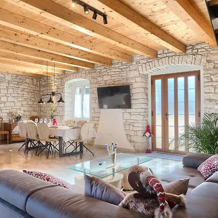 Druskovic * Умаг